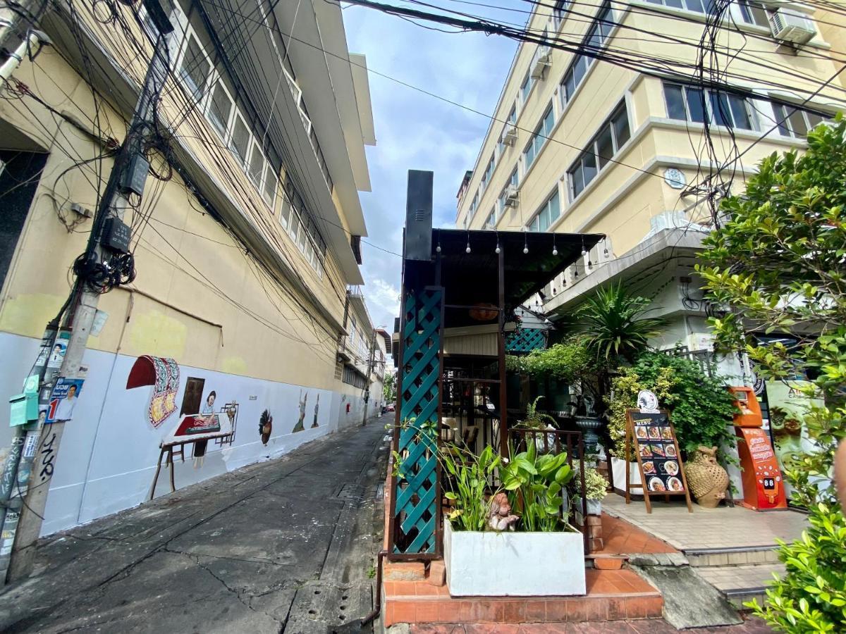 Kc Guest House Bangkok Exterior photo